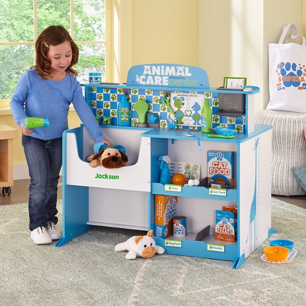 melissa and doug animal care activity centre
