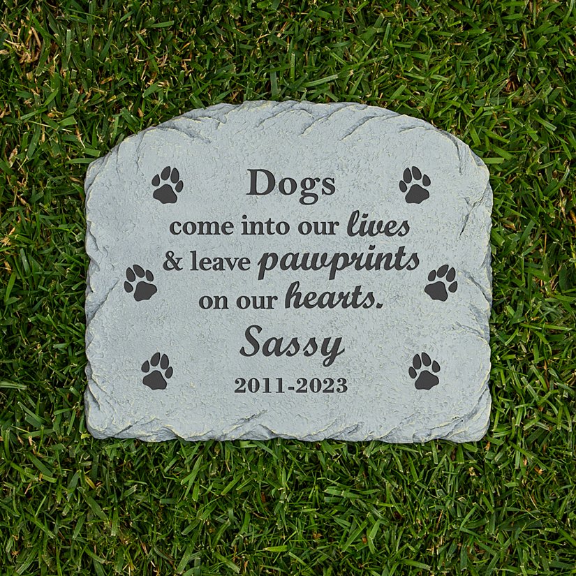 Heart-to-Paw Pet Memorial Garden Stone