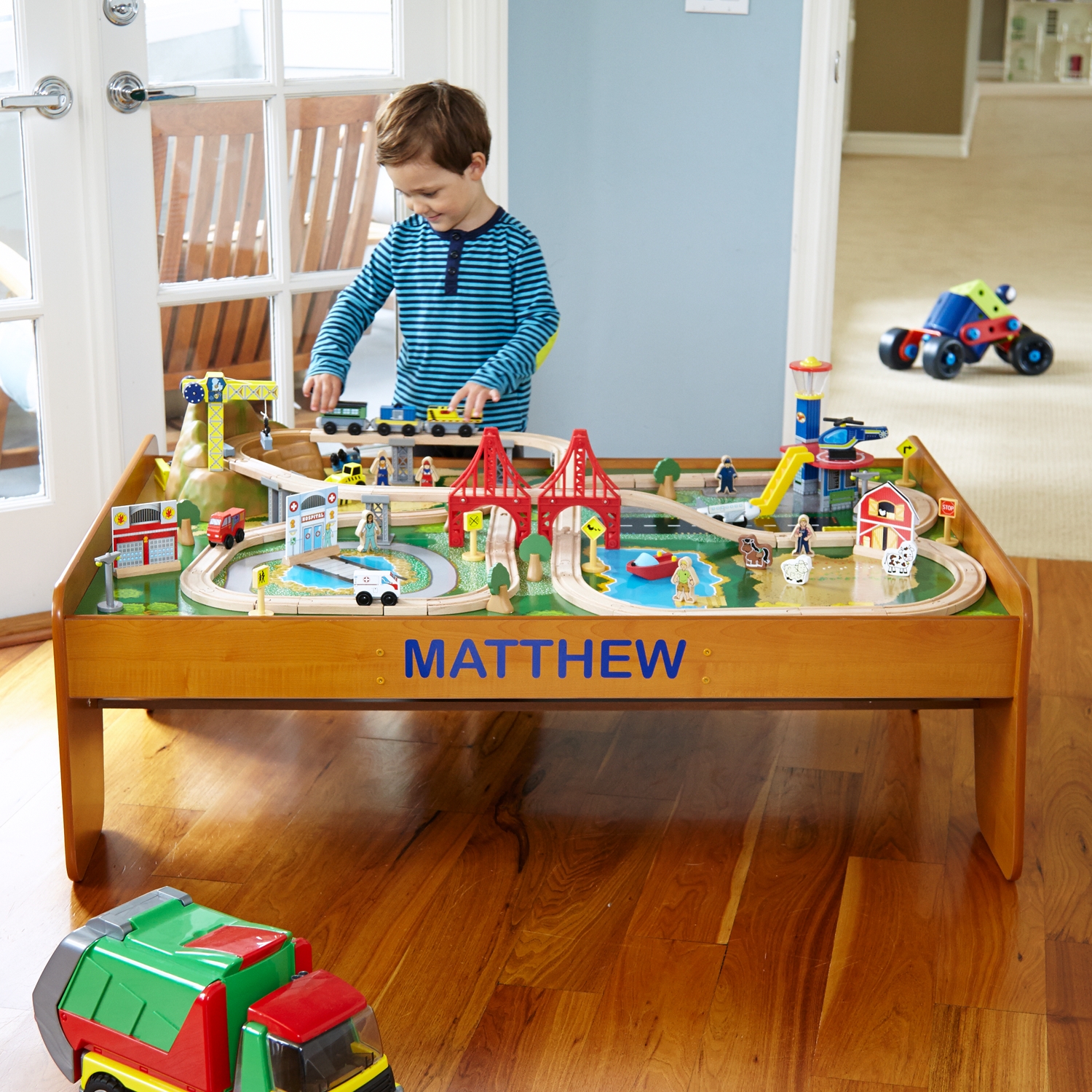 kidkraft ride around train set and table