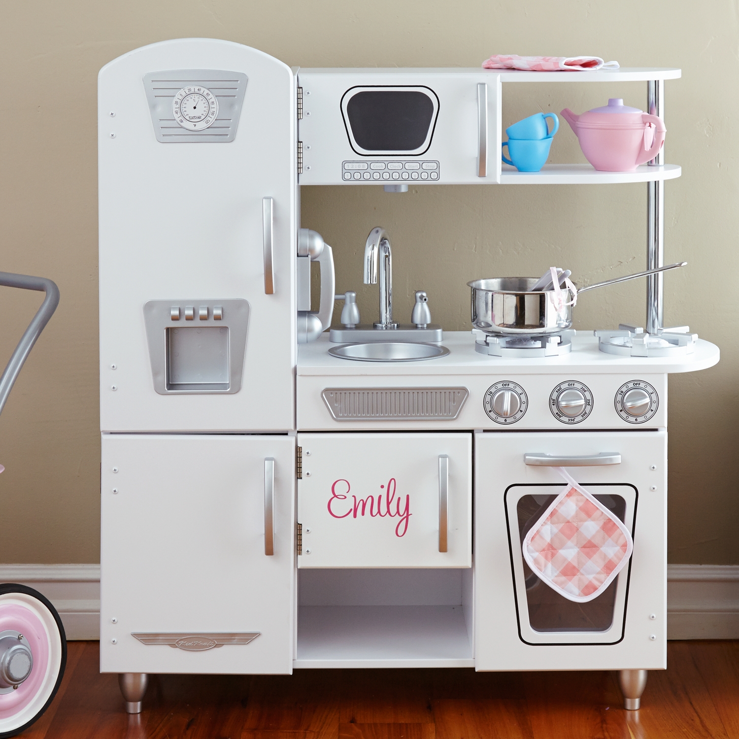 kidkraft vintage kitchen white