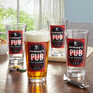 Hobs Pub Pint Glasses Personalized