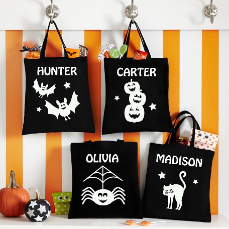 Super Spooky Glow In the Dark Halloween Treat Bag 