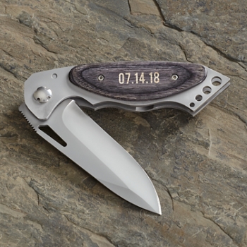 Exceptionally Handy Personalized Pocket Knife