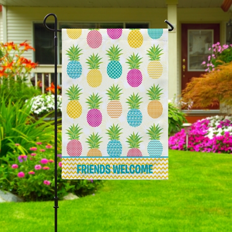 Pineapple Paradise Garden Flag