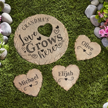 Love Grows Here Garden Stone