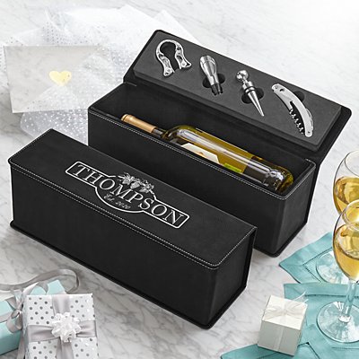 Vineyard Leatherette Wine Box Gift Set