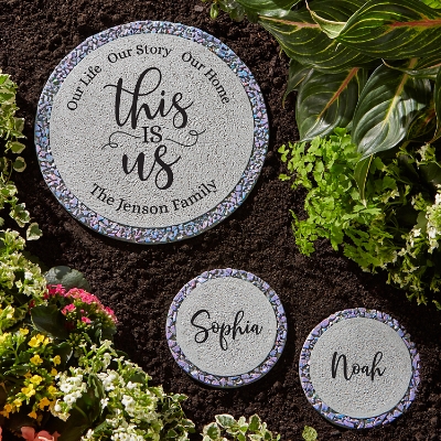 Thank You For Helping Us Bloom - Personalized Birth Flower Mom Garden Stone  - Gardening Gifts For Mom - Personalized Christmas Gifts For Mom - Unique  Personalized Gifts & Home Decor