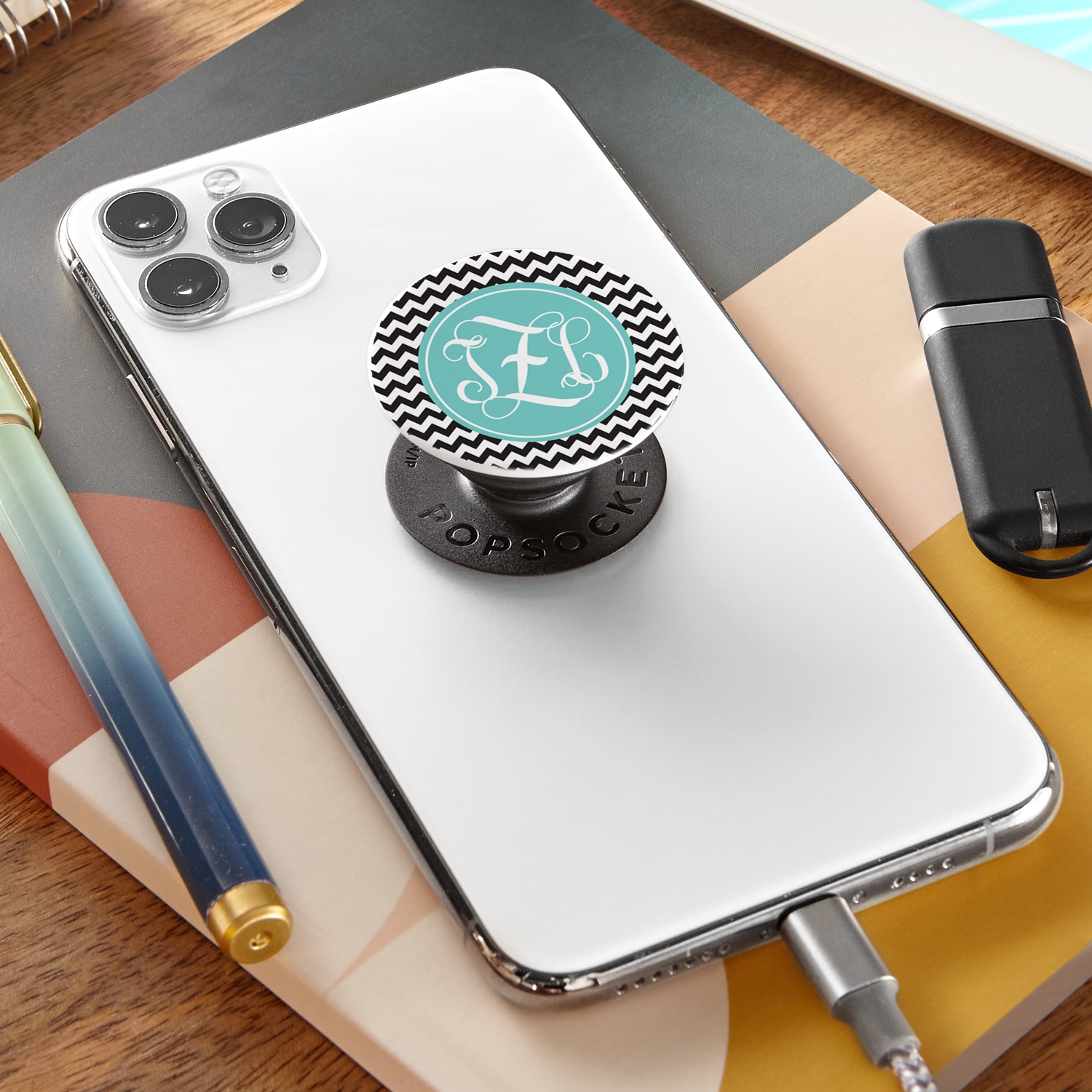 Interlocking Monogram  PopSockets PopGrip®