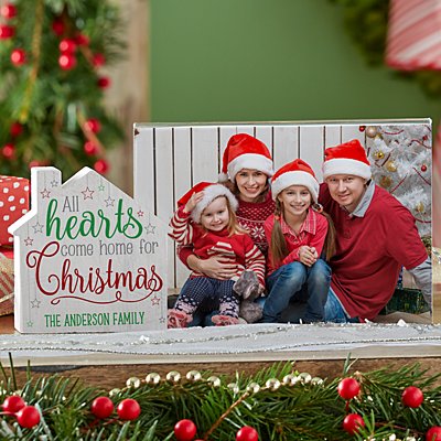 All Hearts Come Home for Christmas House Frame