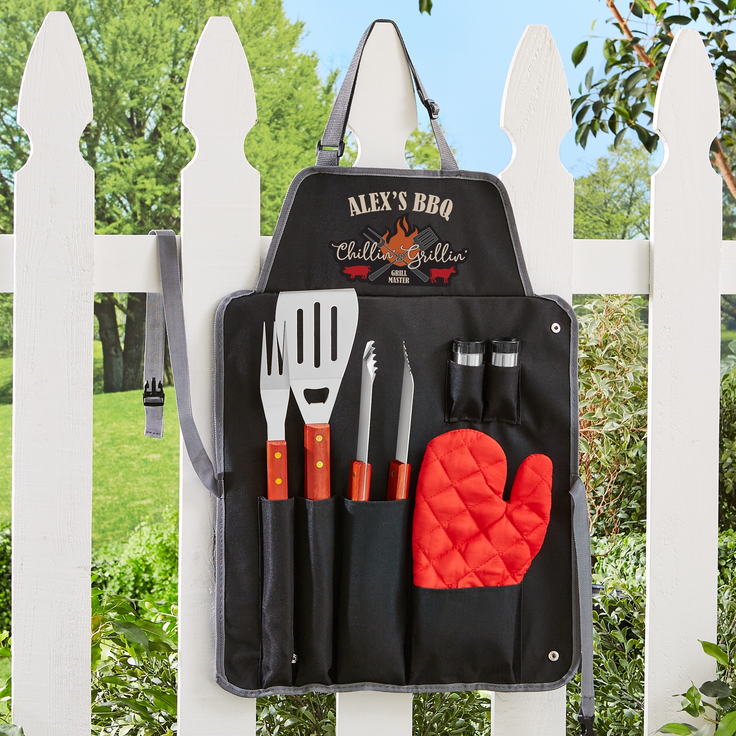 Chillin' & Grillin' Personalized 7-Piece BBQ Set