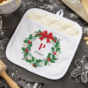 Festive Wreath Pot Holder Mitt