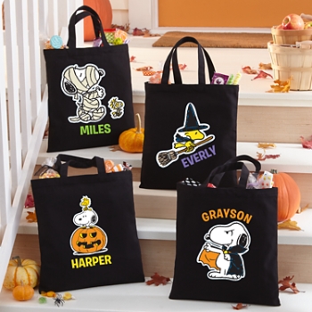 PEANUTS® Sweet & Spooky Totes