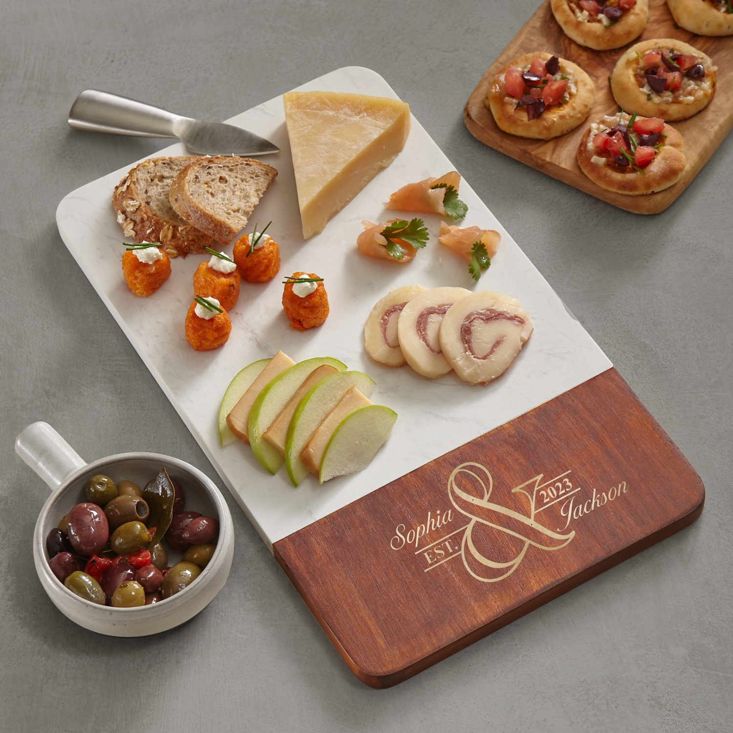 Simple Elegance Marble & Wood Server
