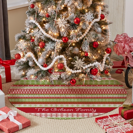 Festive Argyle Quilted Tree Skirt