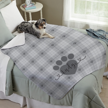 Love and Paws Pet Blanket