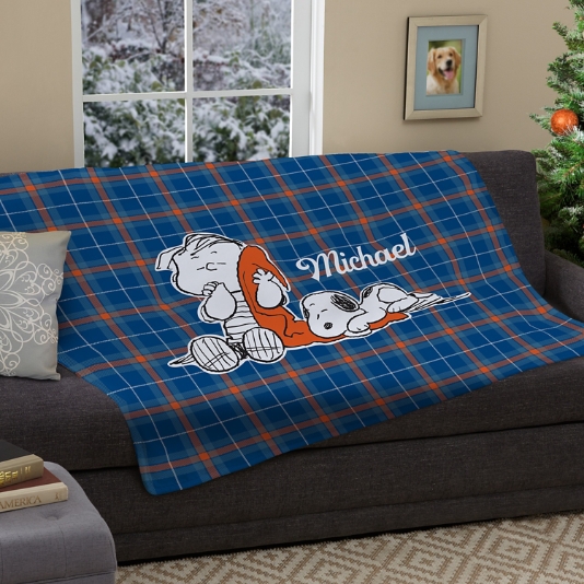 PEANUTS Linus Snoopy Holiday Plaid Blanket Personal Creations