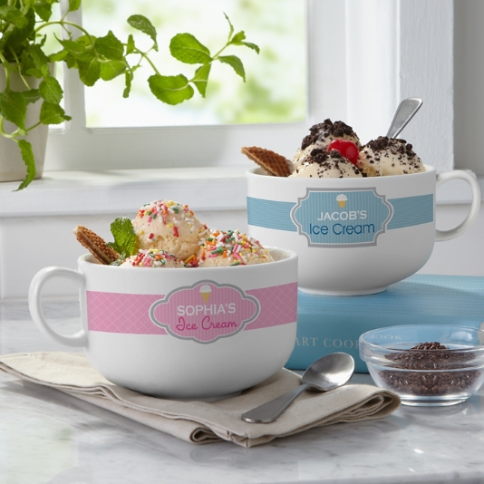 Personalization Universe Custom Ice Cream Shoppe 14 oz. Bowl -  Heavyweight Stoneware, Chip-Resistant, Personalized with Any Name - Perfect  Couples, Mom, Dad, Boys,Girls - Dishwasher & Microwave Safe: Dessert Bowls