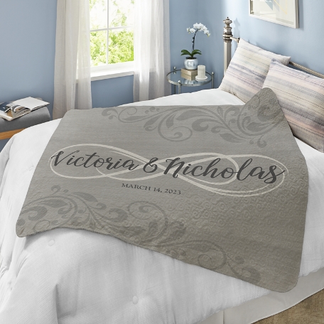 Infinity Quilted Throw