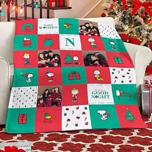 PEANUTS® Holiday Quilt Pattern Photo Plush Blanket