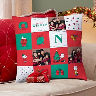 PEANUTS® Holiday Quilt Pattern Throw Pillow
