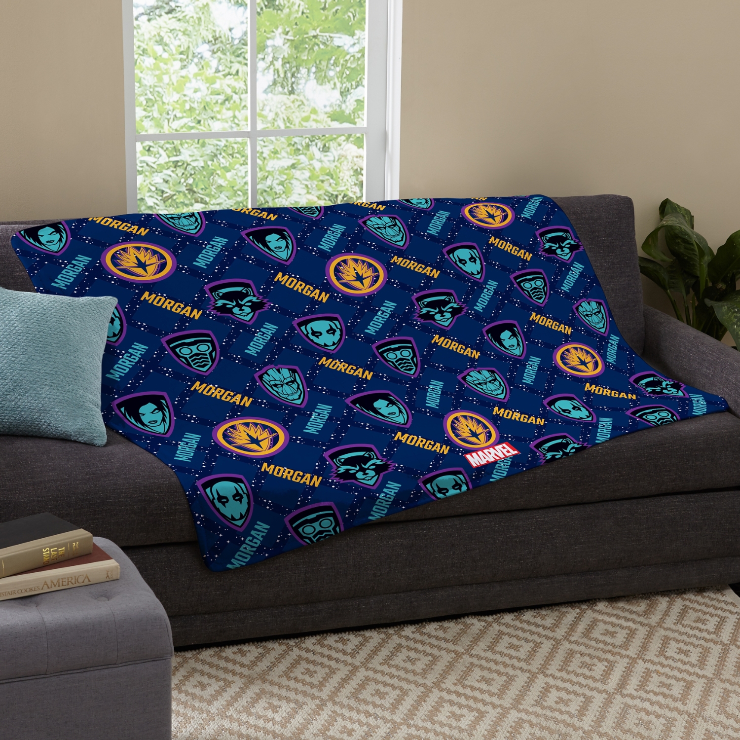 Marvel Character Pattern Plush Blanket