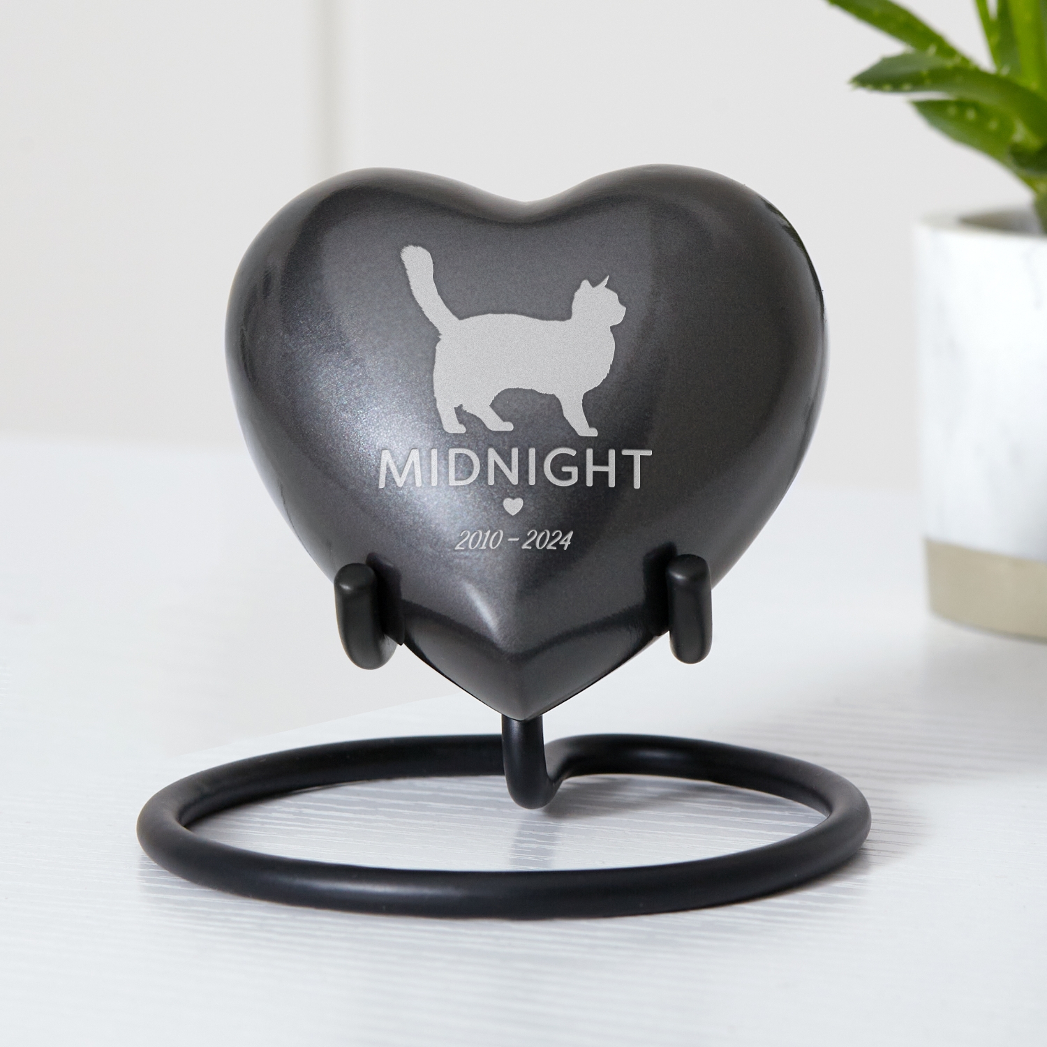 Pet Silhouette Memorial Heart Keepsake Urn