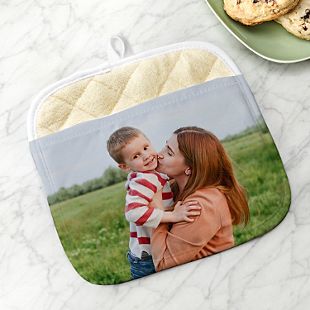 Picture-Perfect Pot Holder