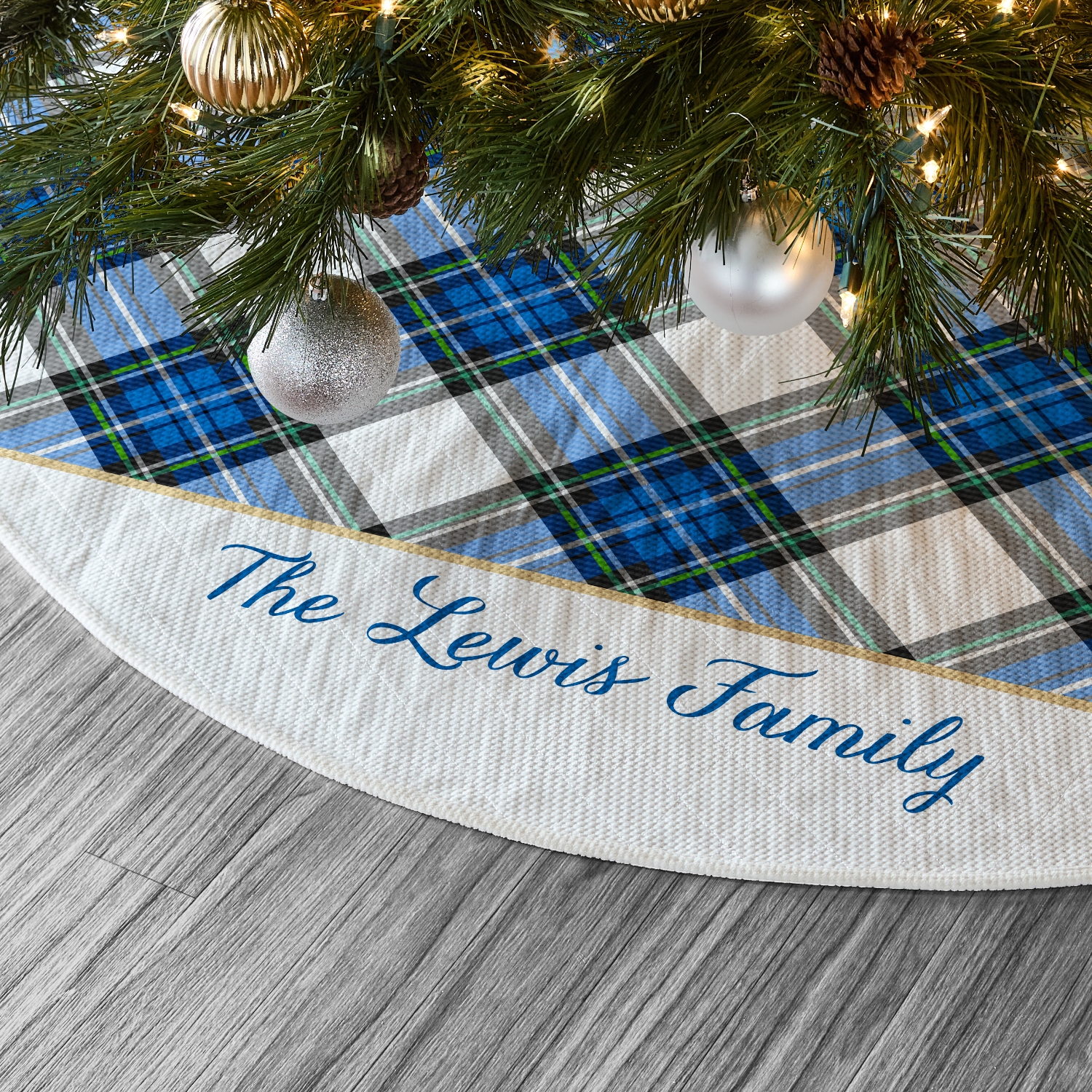 Classic Plaid Tree Skirt