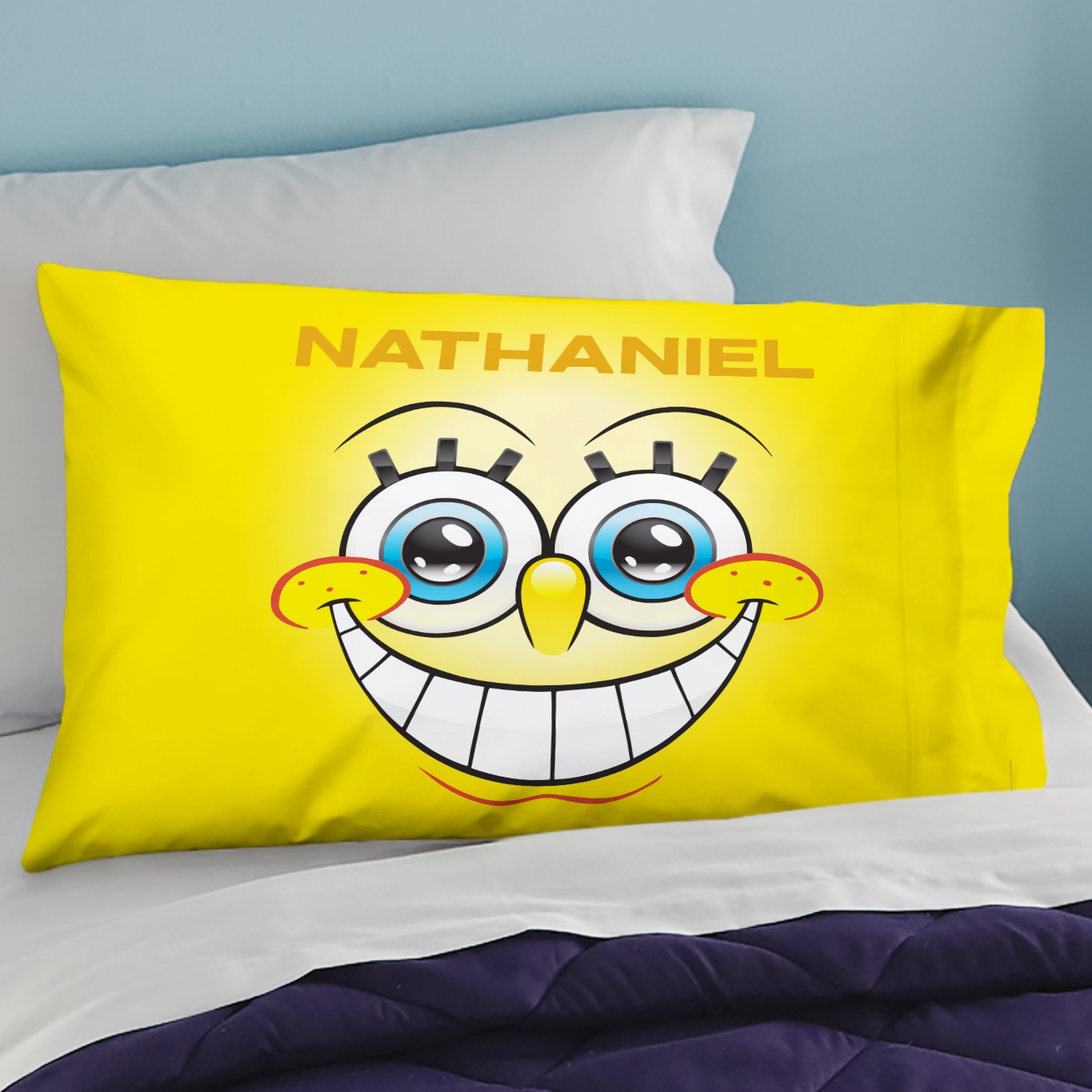 SpongeBob™ SquarePants Yellow Big Face Pillowcase