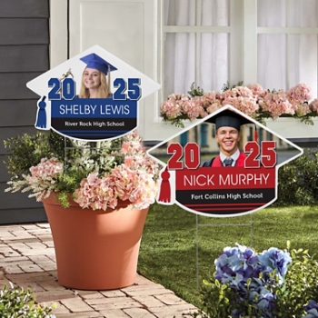 Class Pride! Graduation Cap Photo Yard Sign