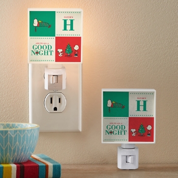 PEANUTS® Holiday Quilt Pattern Nightlight