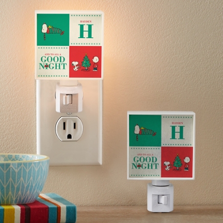 PEANUTS® Holiday Quilt Pattern Nightlight