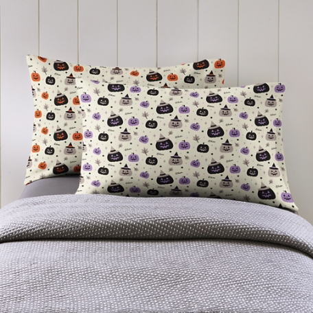 Witchy Pumpkins Pillowcase
