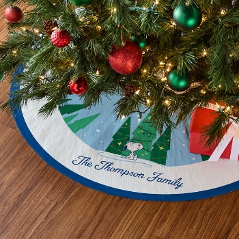 PEANUTS® Snowy Day Tree Skirt