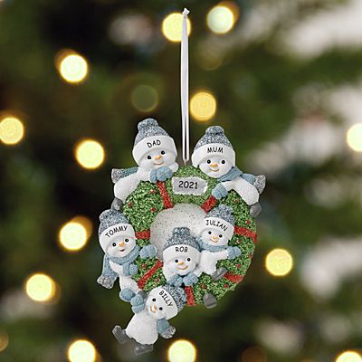 The Original Snow Buddies®  Family Wreath Bauble