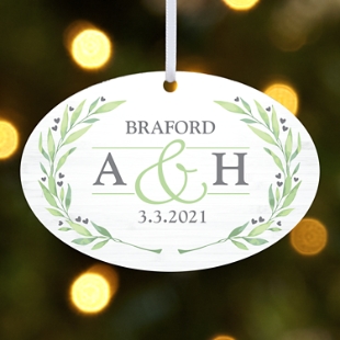 Sophisticated Couple Oval Bauble