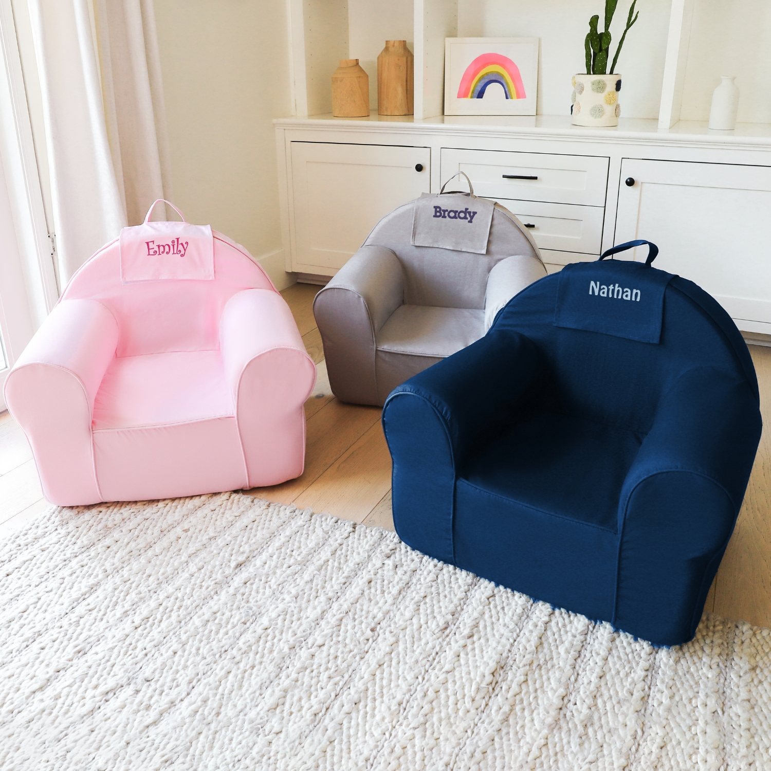 Kids chair with name online