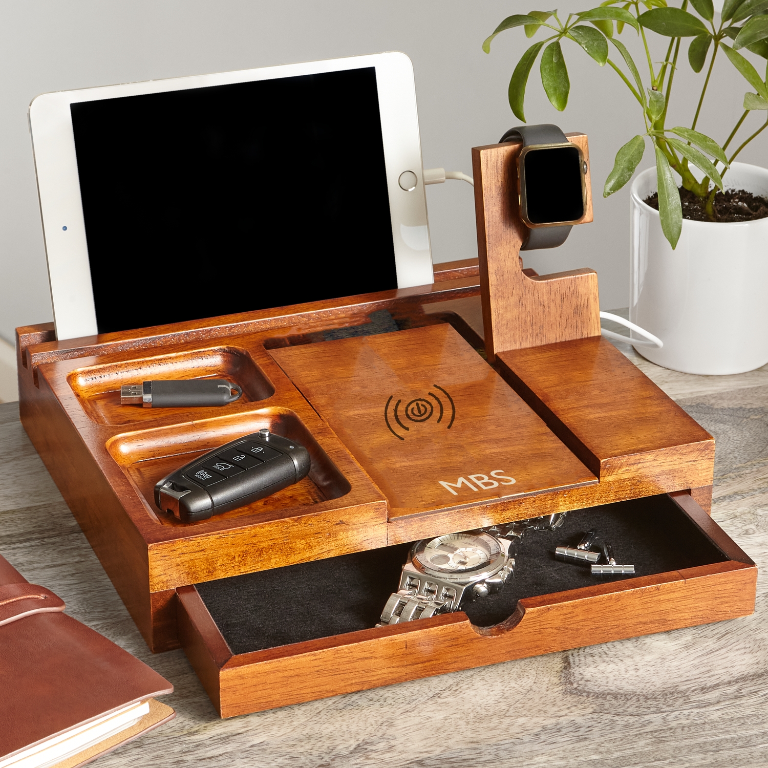 Wireless Wood Charging Station and Valet